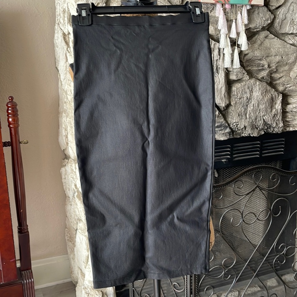 Pencil skirt